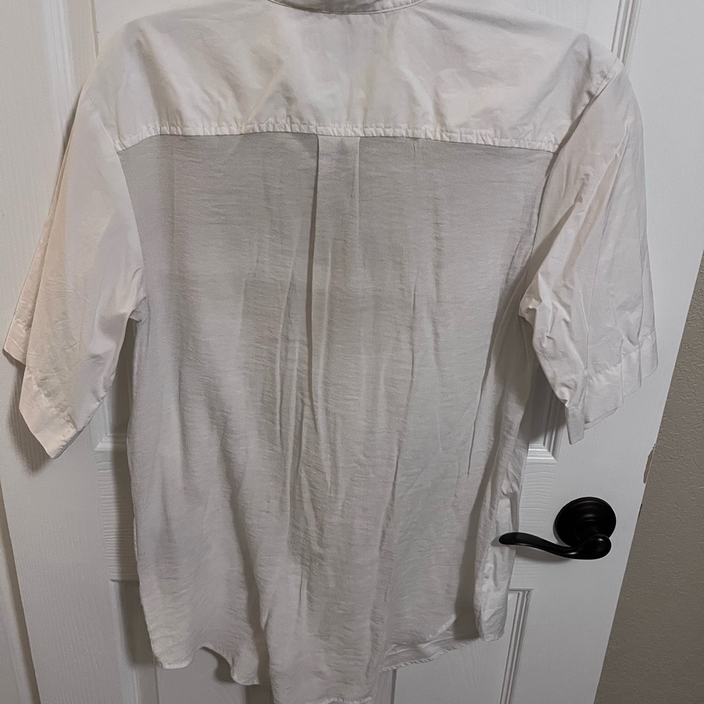 Double pocket button down - Picture 2 of 4